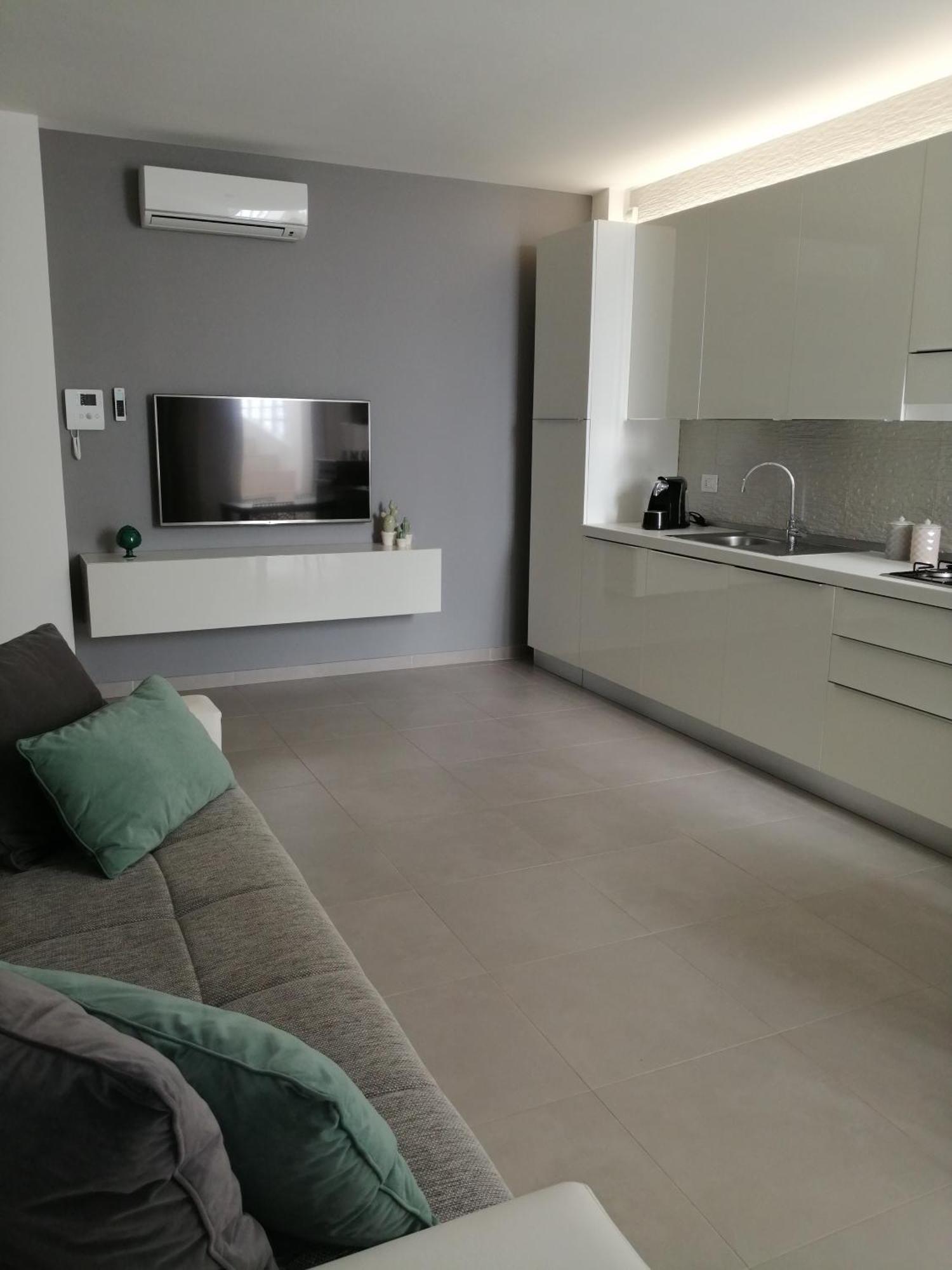 Sea View Apartment Monopoli Buitenkant foto