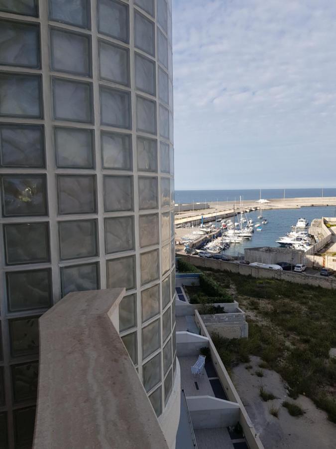 Sea View Apartment Monopoli Buitenkant foto